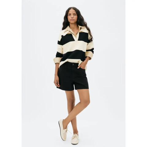 SHORTS FEM PRETO ESCURO