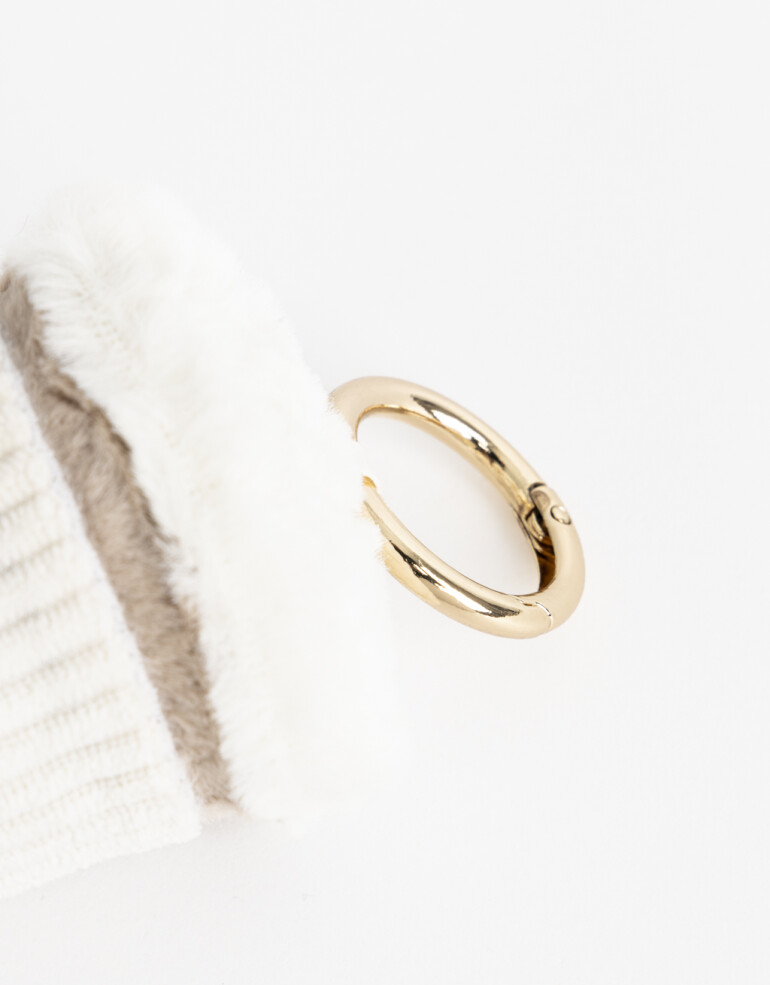 Llavero Cozy Llavero Y Bag Charm Café De Peluche - Combinacion Multicolor