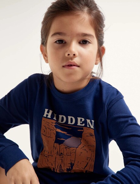 CAMISETA MANGA LARGA INFANTIL CON ESTAMPA AZUL