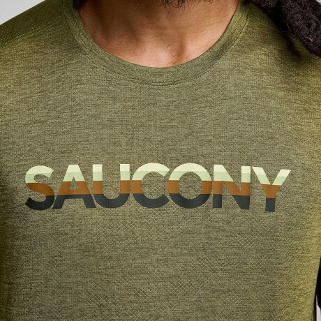 Remera Saucony de Hombre - STOPWATCH - SAM800280GDHA GLADE HEATHER GRAPHIC