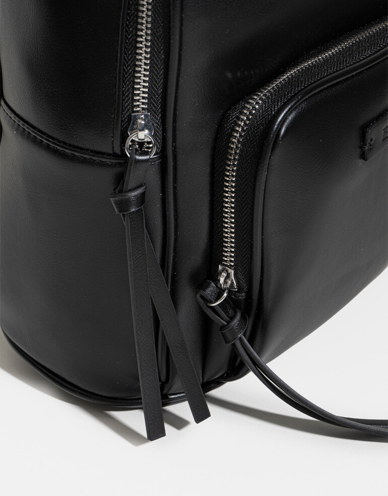 Mochilas Urbanas Mochila Con Cierre - Negro