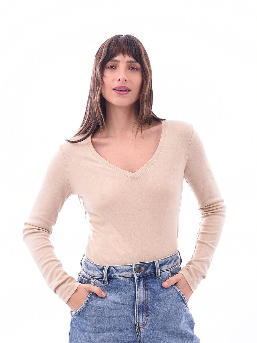 REMERA BASICA PETRA RIBB - BEIGE 