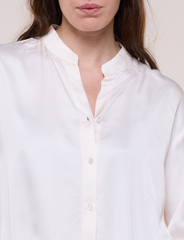 Camisa Holgada De Saten BEIGE CLARO