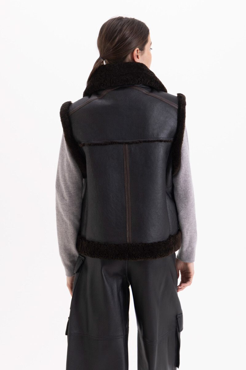 CHALECO STARK Negro