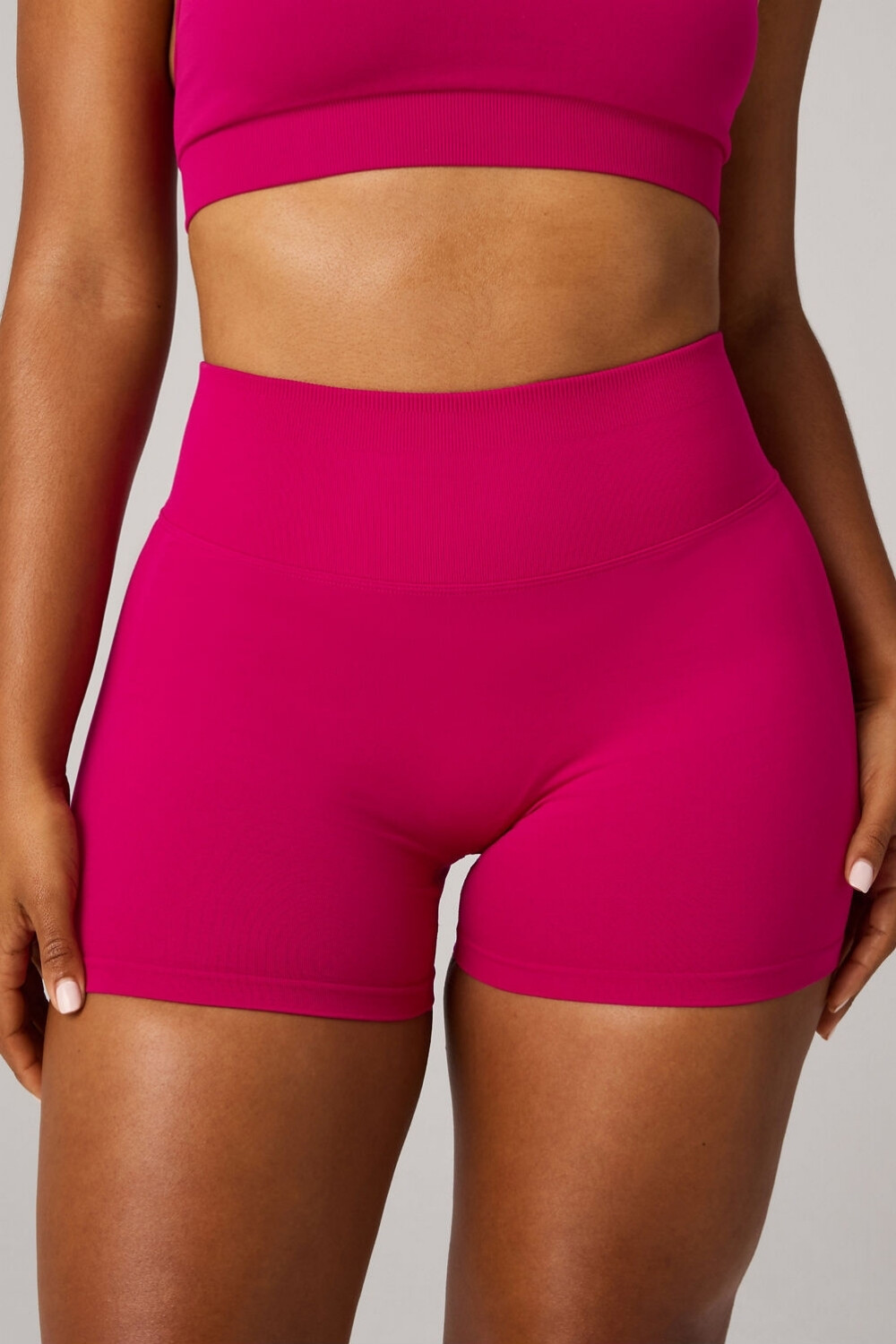 Short Seamless Scrunch Short 4 Mujer Lush Berry