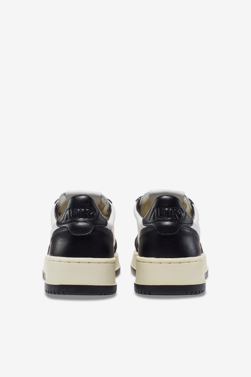 ZAPATILLA MEDALIST LOW Negro