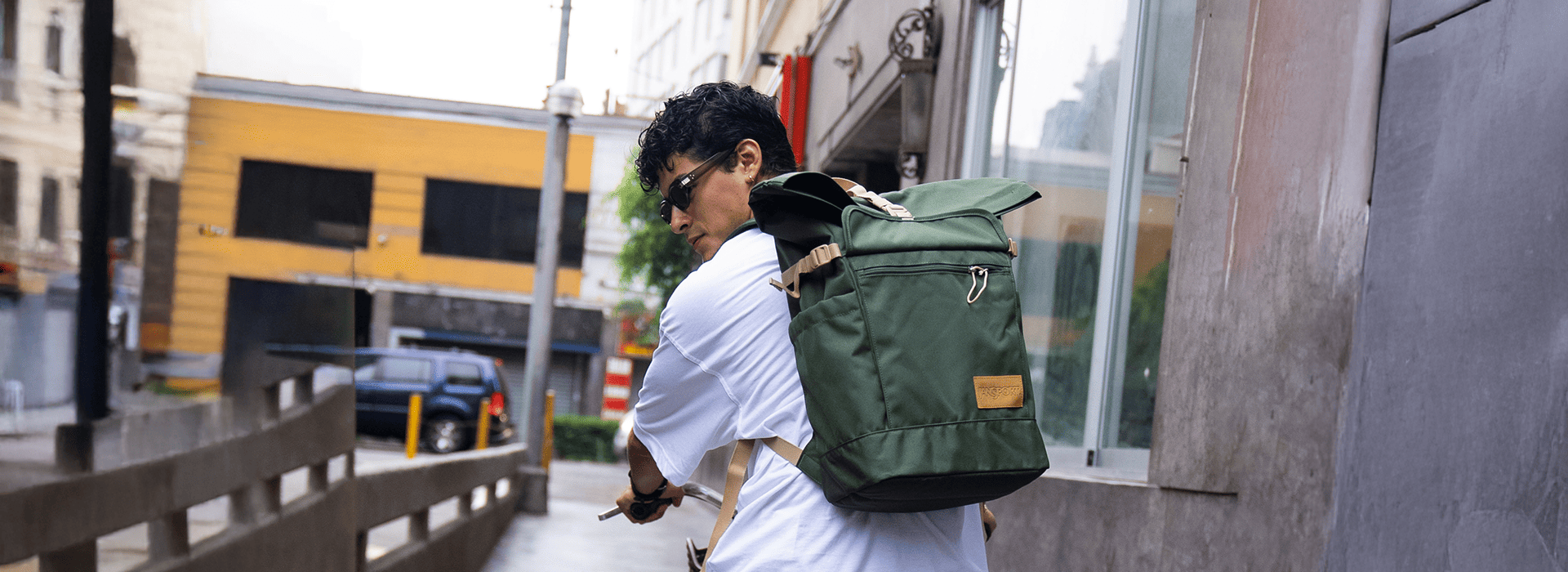 ¿Cómo elegir una mochila para la universidad, el trabajo o los viajes? Guía completa