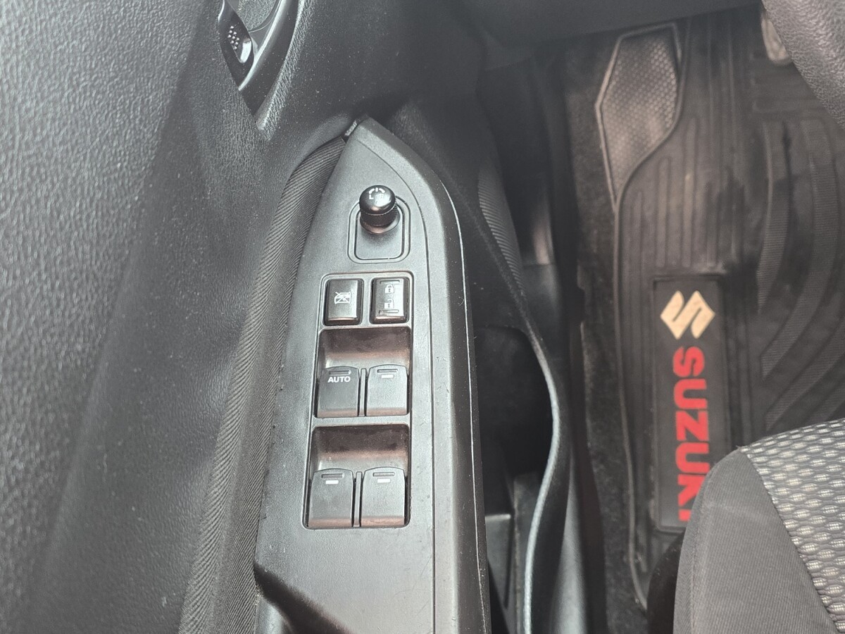 Suzuki Vitara GL 2020 EXCELENTE ESTADO! | Permuta / Financia Suzuki Vitara GL 2020 EXCELENTE ESTADO! | Permuta / Financia