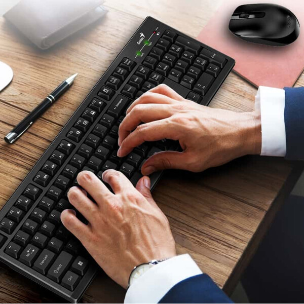 Combo Inalámbrico Teclado Y Mouse Genius Km 8101 COMBO GENIUS KM 8101