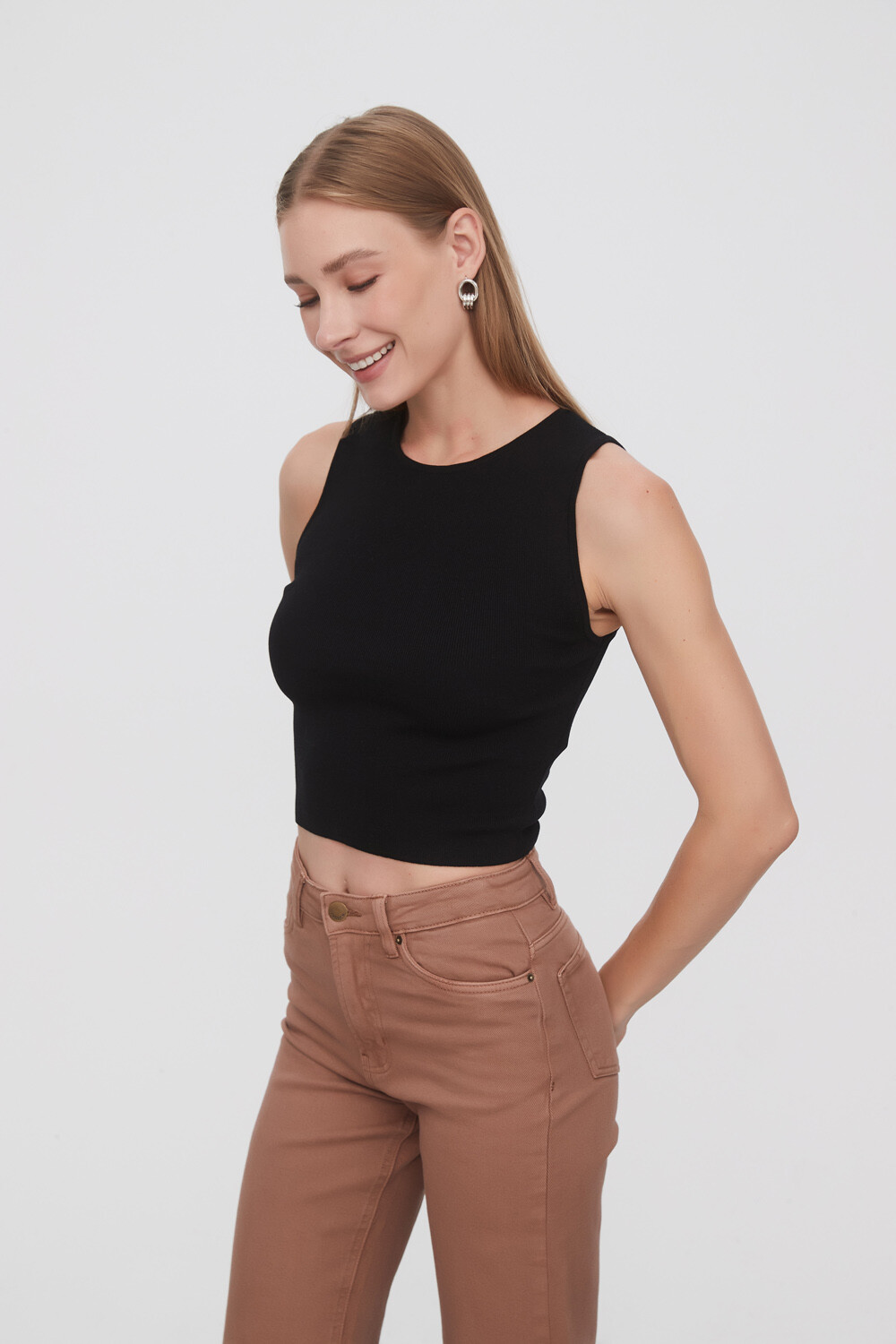 Tops Sabri Negro