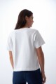 Remera escote base oversize blanco