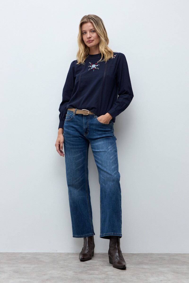Blusa bordada - azul marino 