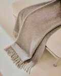 Manta Dakie doble faz mezcla lana gris melange y beige 170 x 130 cm Manta Dakie doble faz mezcla lana gris melange y beige 170 x 130 cm
