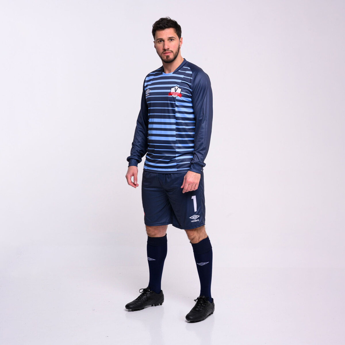Eq. M/L de fútbol personalizado Umbro Hombre - 002 