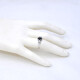 Anillo En Platino, Zafiro Oval Y Brillantes Anillo En Platino, Zafiro Oval Y Brillantes