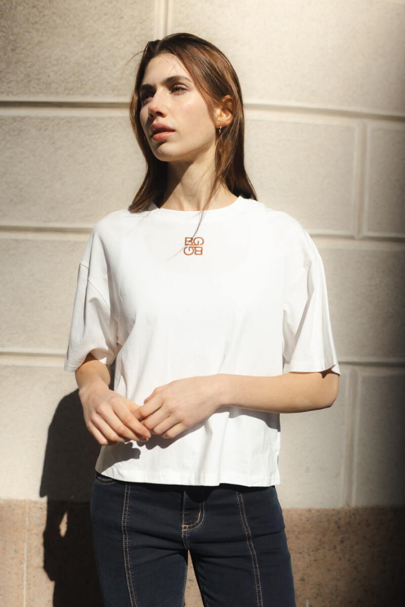 Remera Tag - Crudo 