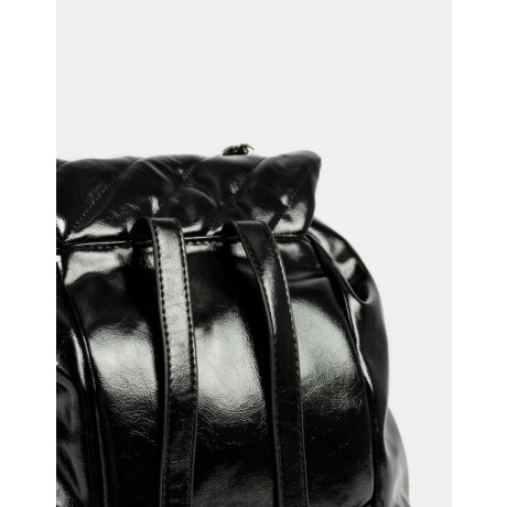 Mochila Puffy Con Solapa Negro