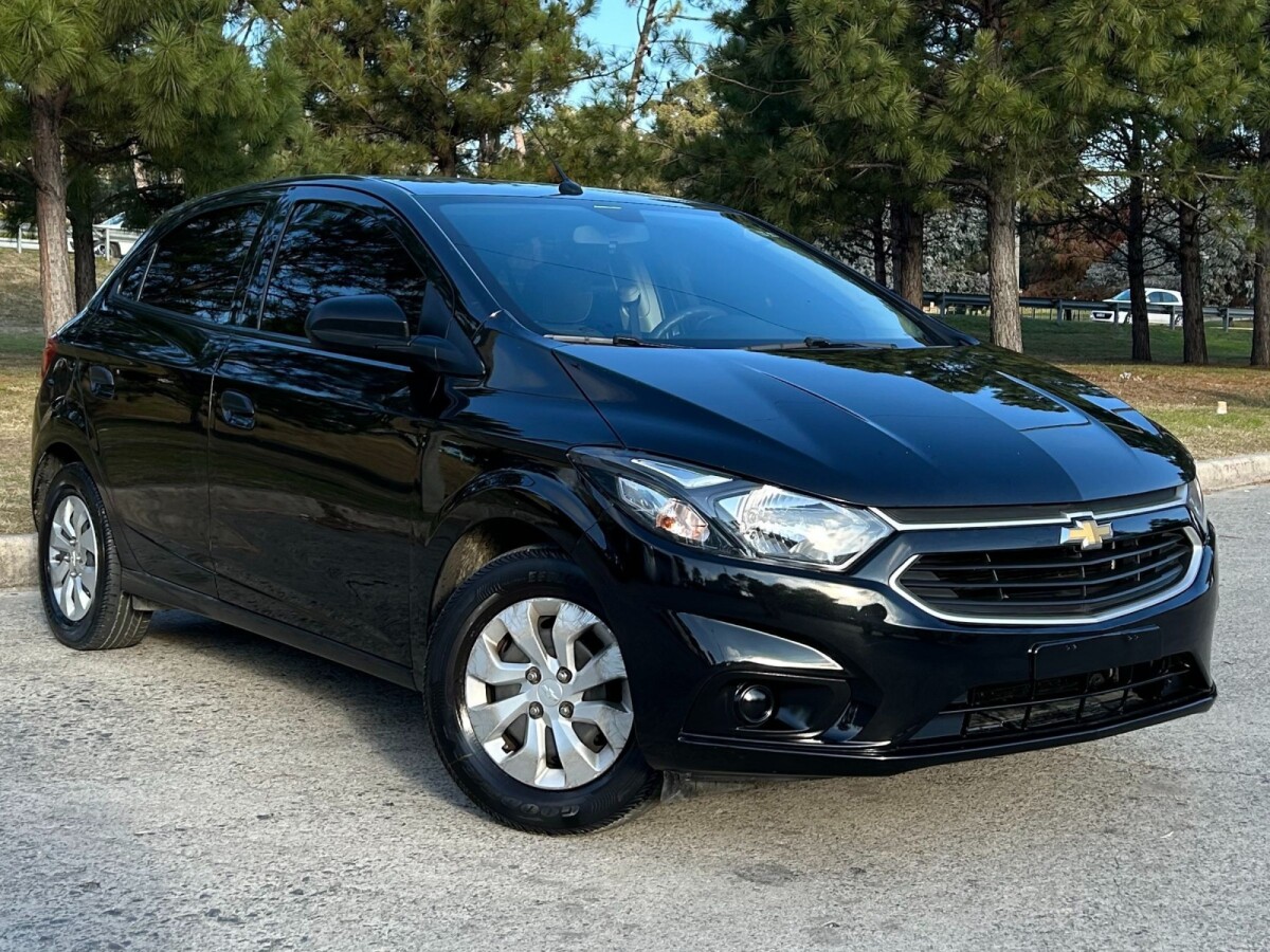 Chevrolet Joy 1.0 Extra Full 2022 EXCELENTE ESTADO! Chevrolet Joy 1.0 Extra Full 2022 EXCELENTE ESTADO!