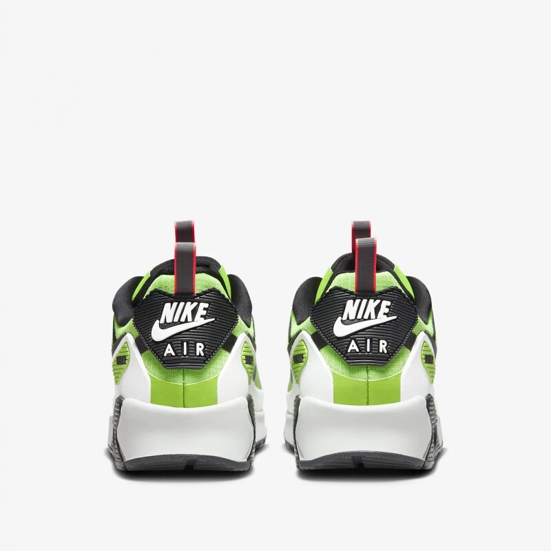 NIKE AIR MAX 90 DRIFT ACTION NIKE AIR MAX 90 DRIFT ACTION