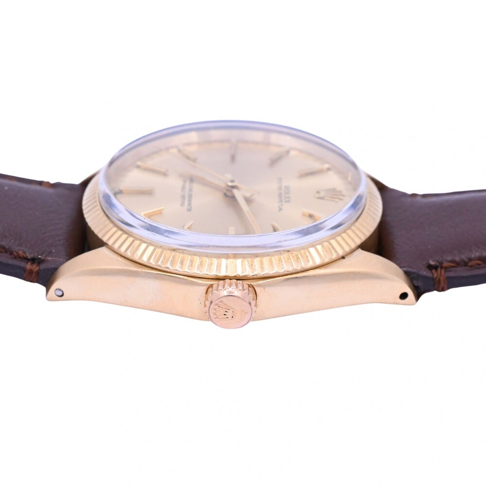 Rolex Oyster Perpetual 1005 oro 18k amarillo, 34 mm año 1965 brazalete de cuero marrón. Rolex Oyster Perpetual 1005 oro 18k amarillo, 34 mm año 1965 brazalete de cuero marrón.