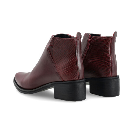 BOTA CUERO PAVIA BORDO