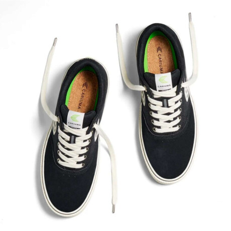 Championes Cariuma Naioca Skate Negro