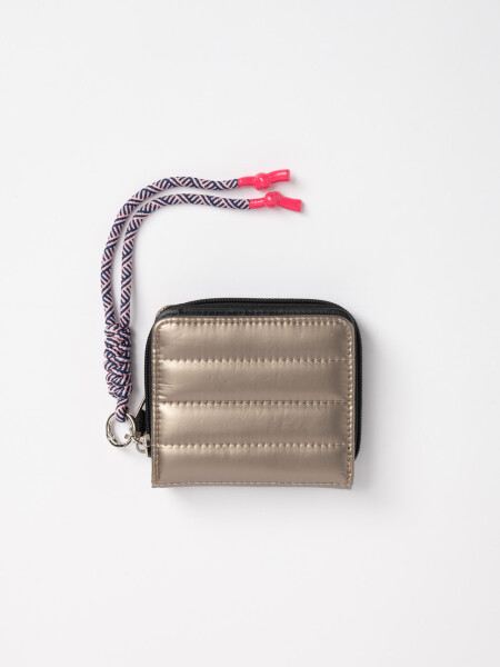 Billetera capitoneada Beige