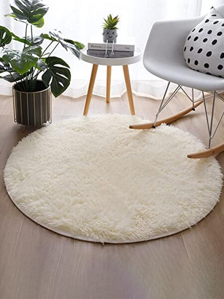 ALFOMBRA DE PELO BLANCO