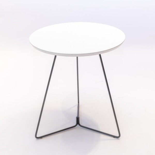 MESA LATERAL OVAL - BASE GRAFITO - TAPA ROBLE BLANCO MESA LATERAL OVAL - BASE GRAFITO - TAPA ROBLE BLANCO