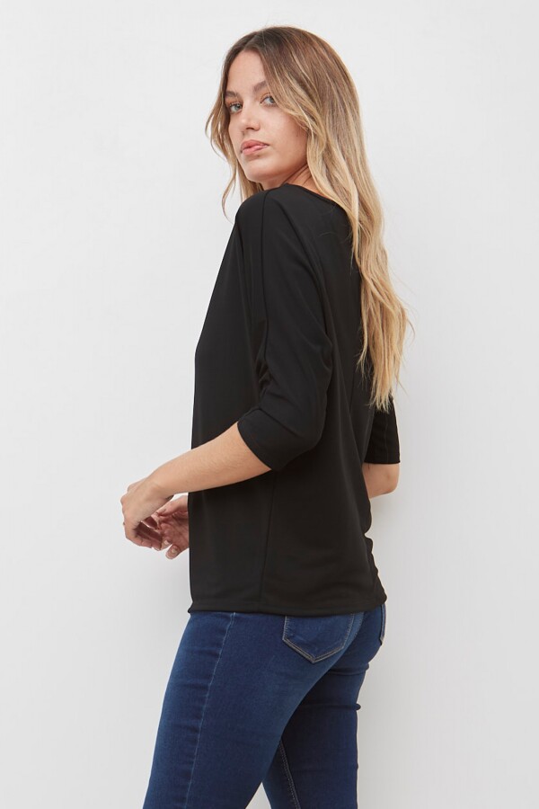 Remera Manga Japonesa NEGRO