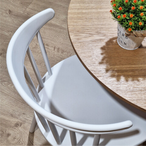 Silla Estilo Curve Luna con Posabrazos - Blanco Silla Estilo Curve Luna con Posabrazos - Blanco
