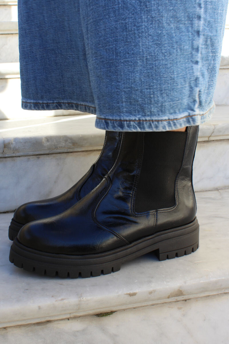 Bota terra Negro
