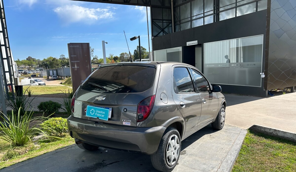 Chevrolet Celta LT - 2015 Chevrolet Celta LT - 2015