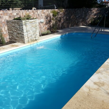 Piscina de fibra rectangular 10.50 x 4.00 x 1.40 mts. Piscina de fibra rectangular 10.50 x 4.00 x 1.40 mts.