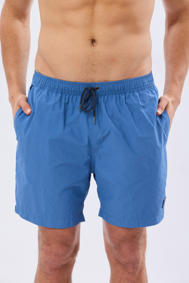 SHORT DE BAÑO LISO - Celeste 