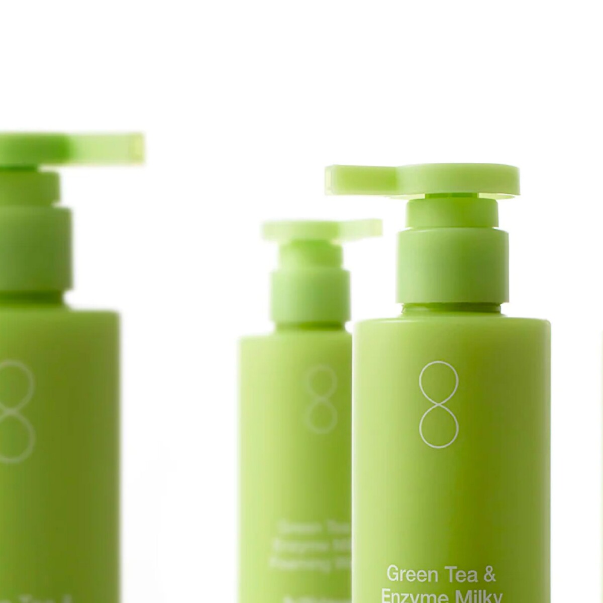 Limpiador hidratante y calmante con Te Verde y enzimas 2 en 1 (140 ml) PREVENTA 