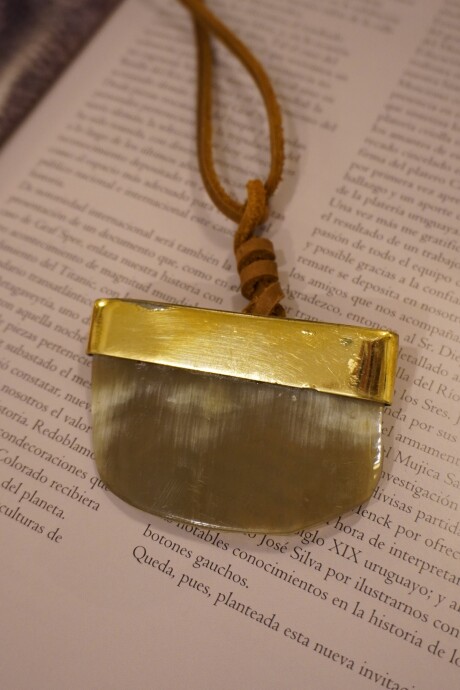 Ana Necklaces Oval