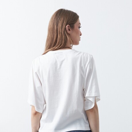 REMERA ALGARROBO Blanco