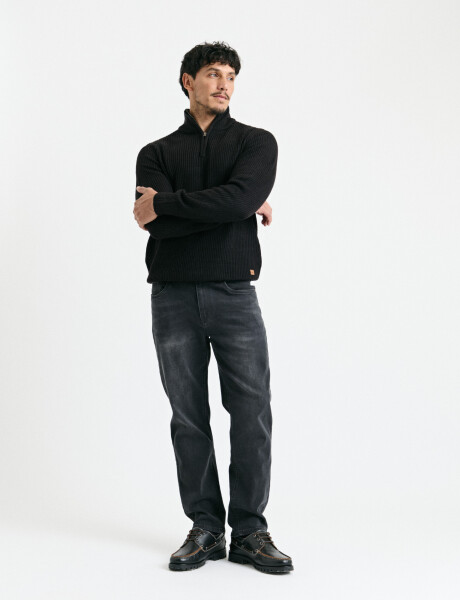 470587 SWEATER PUNTO MEDIO CIERRE HARRY Negro