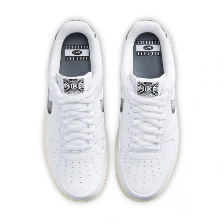 NIKE AIR FORCE 1 07 LX White