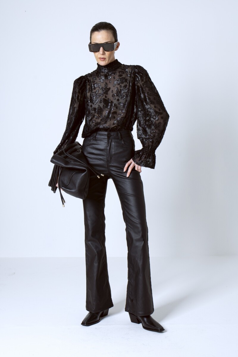 Elga Black
