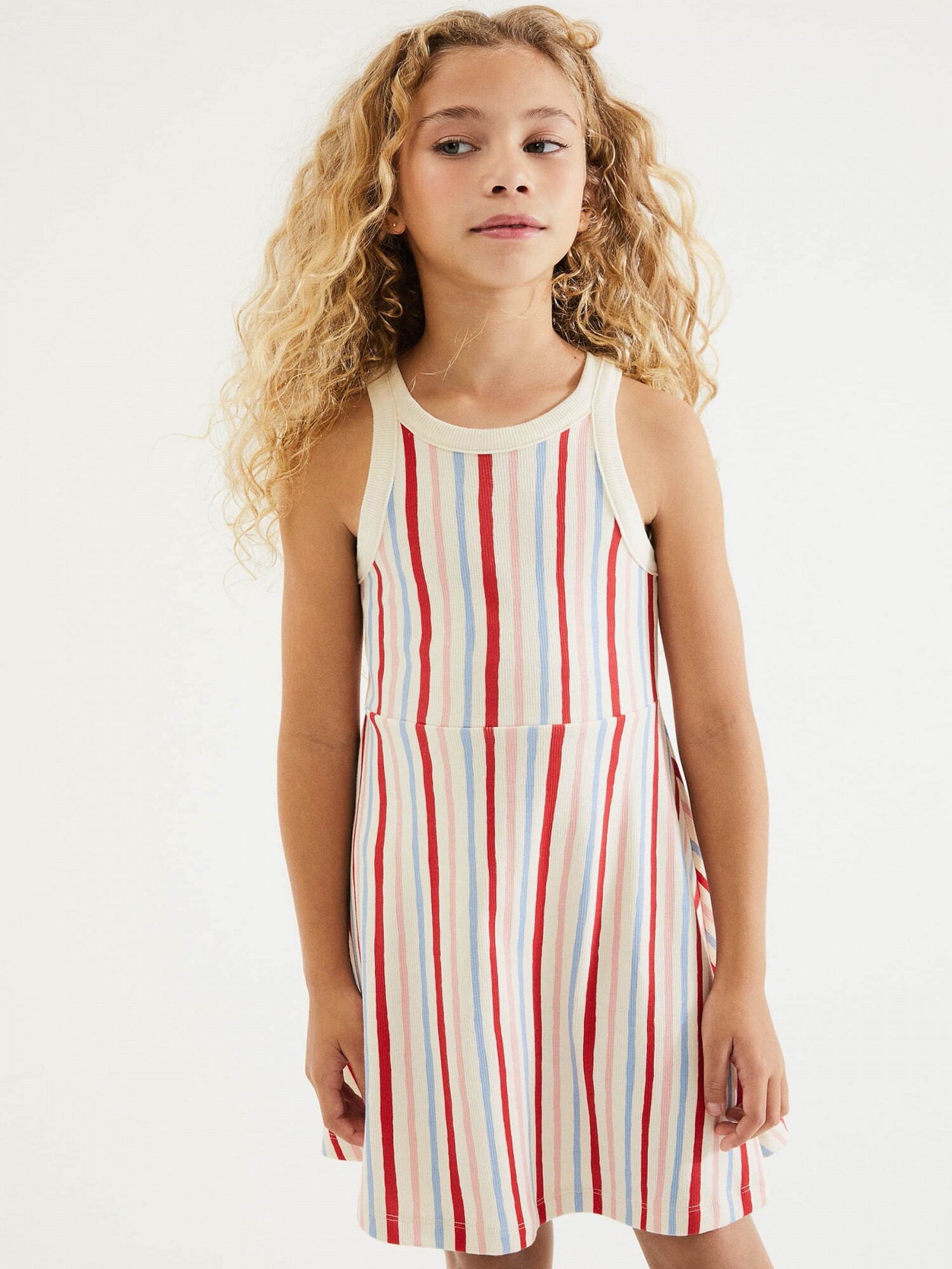 VESTIDO INFANTIL CON ESTAMPADO - MULTICOLOR — Hering