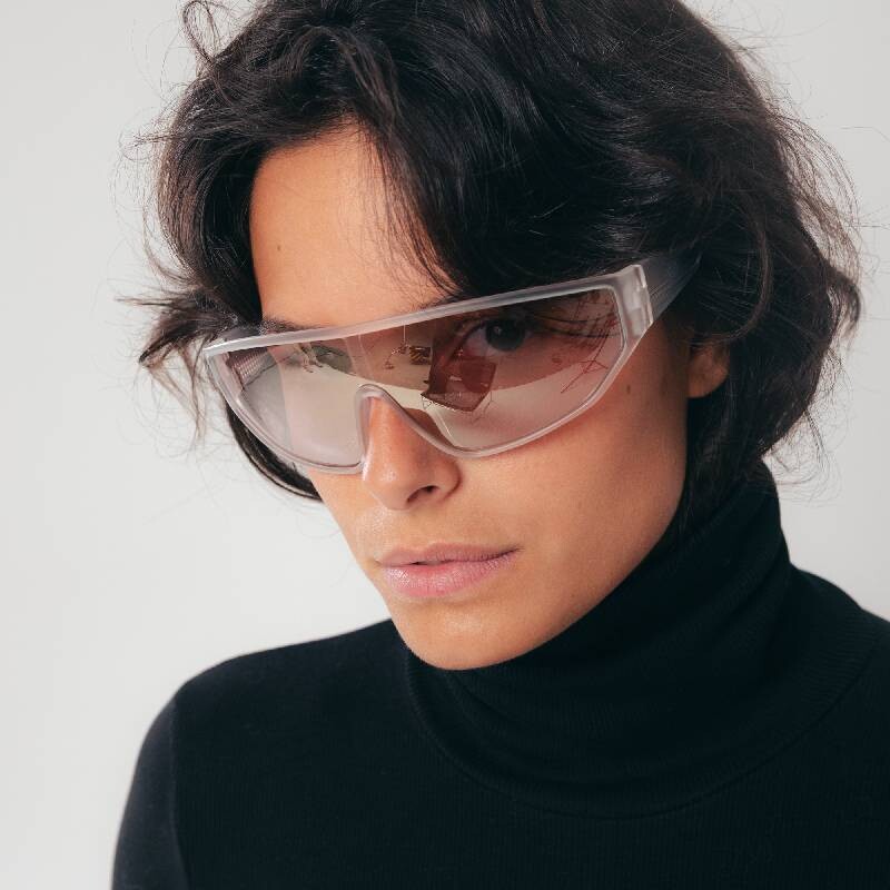 Lentes de Sol Chilli Beans Anitta Transparente