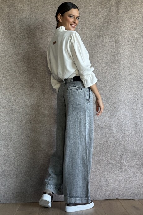 Jean Justa Denim Gris