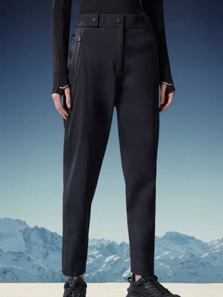 Moncler -Pantalón impermeable con tecnología WINDSTOPPER-GORE-TEX LABS Negro