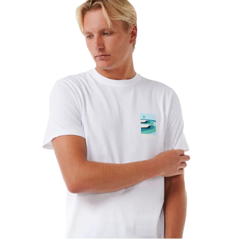 Remera Rip Curl Surf Revival Lined Up Tee - Blanco Remera Rip Curl Surf Revival Lined Up Tee - Blanco