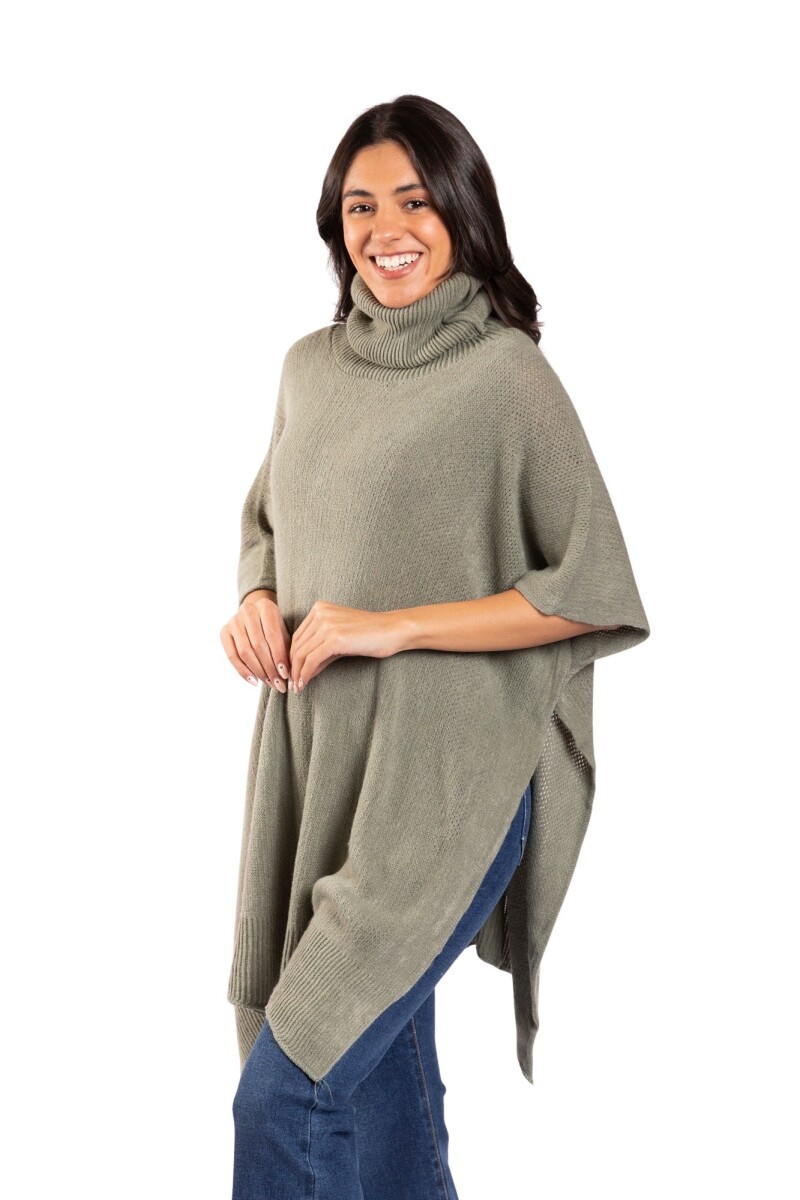CHERRY PONCHO - GREEN 