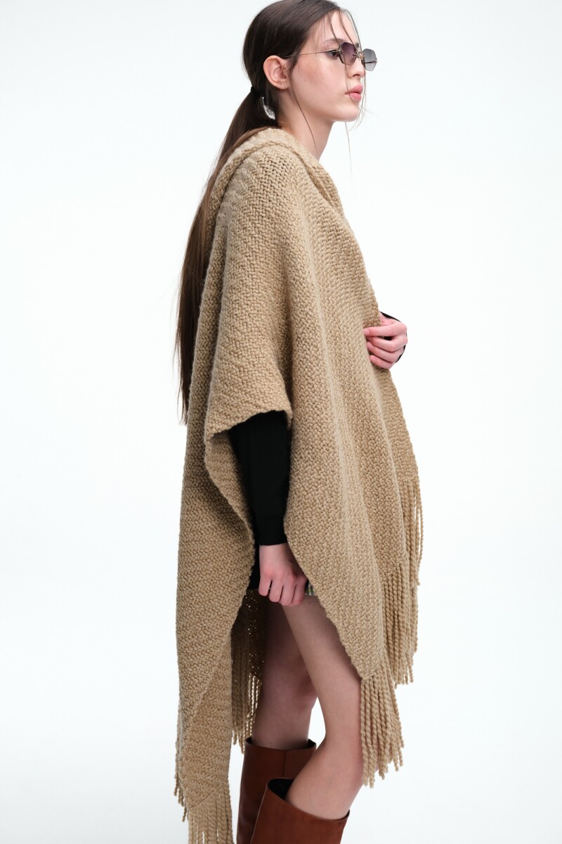 RUANA CAPUCHA Y BUFANDA Beige