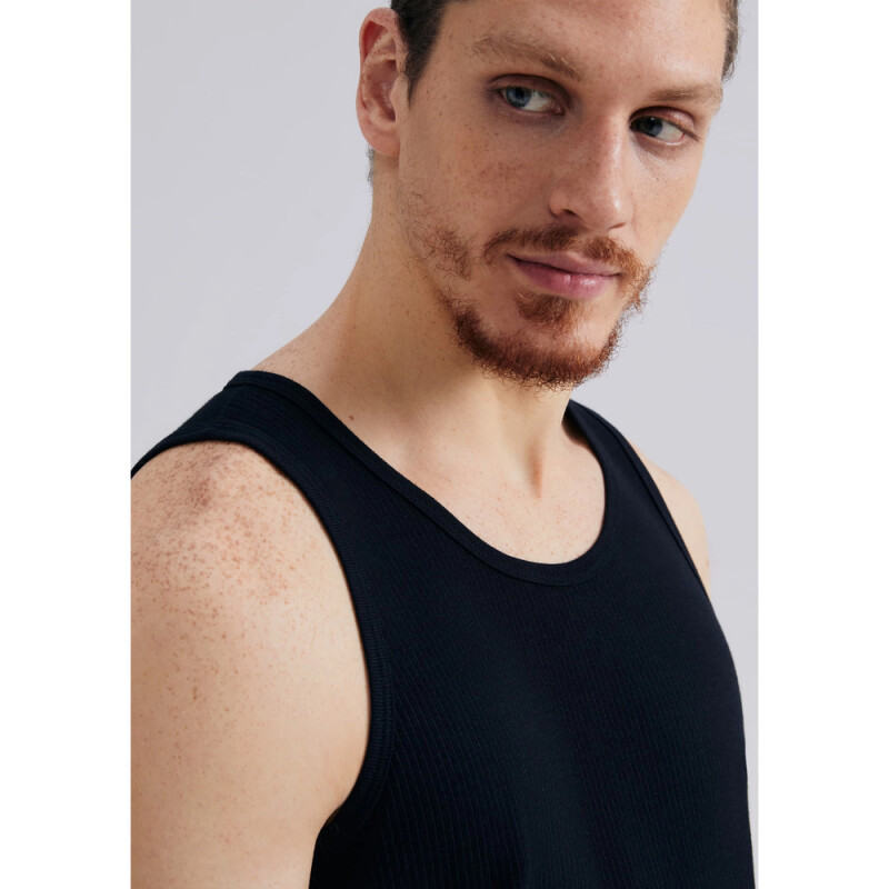 CAMISETA REGATA MASC PRETO ESCURO