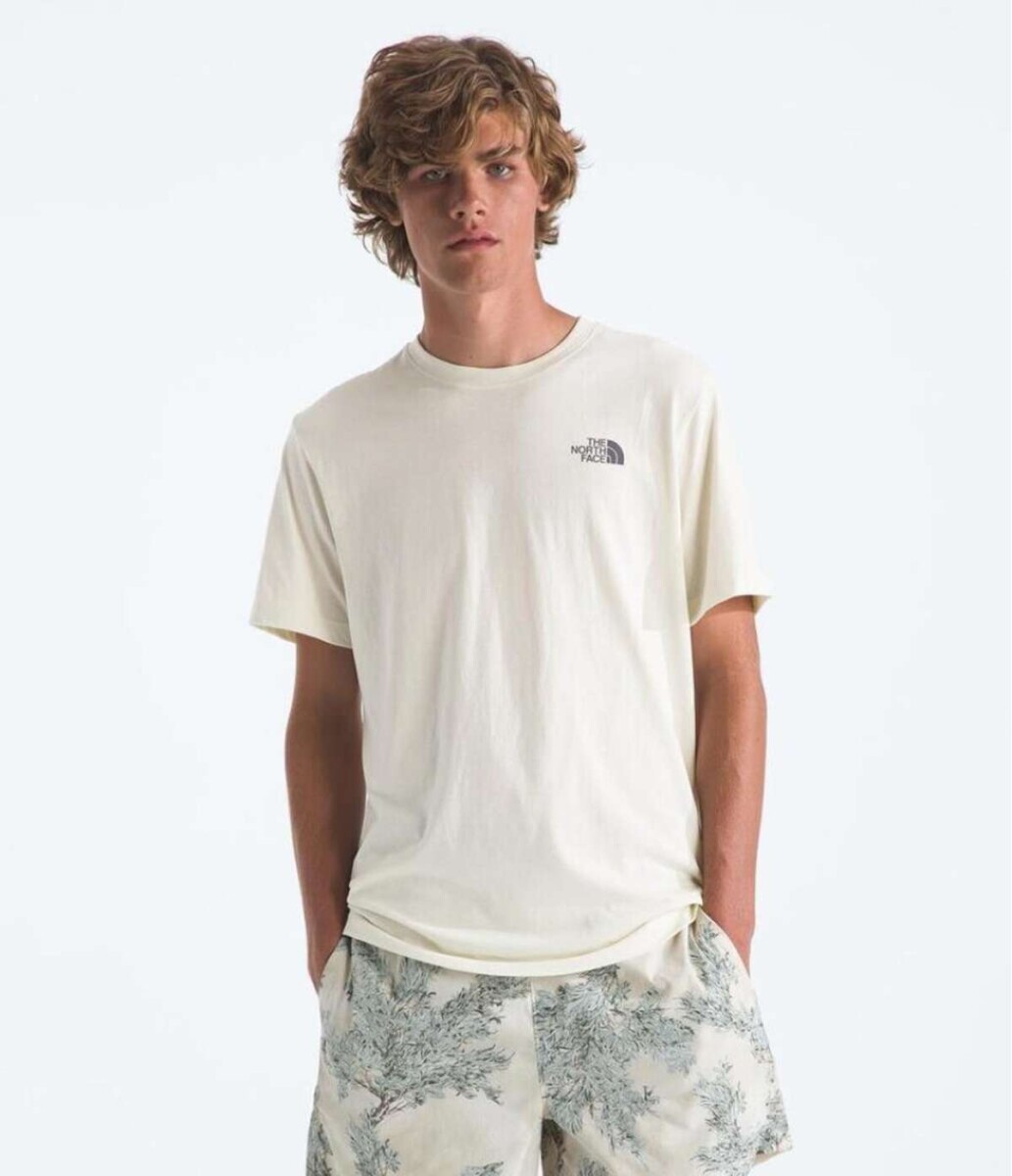 Remera De Manga Corta Escape The City - White Dune 